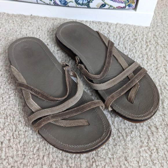 chaco cordova leather sandals